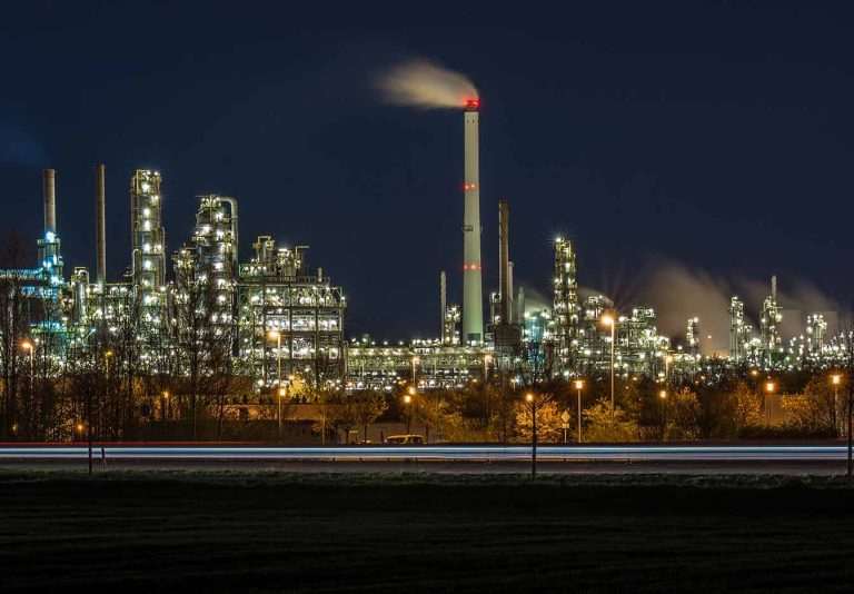 Emissionshandel: Unternehmen sparen durch Reduzierung ihrer CO2-Emissionen direkt Kosten