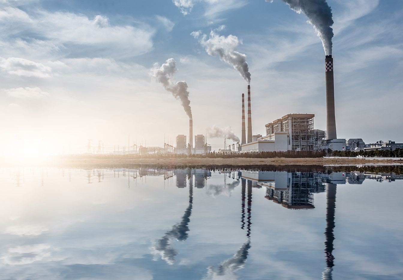 chemieanlage mit industriedampf